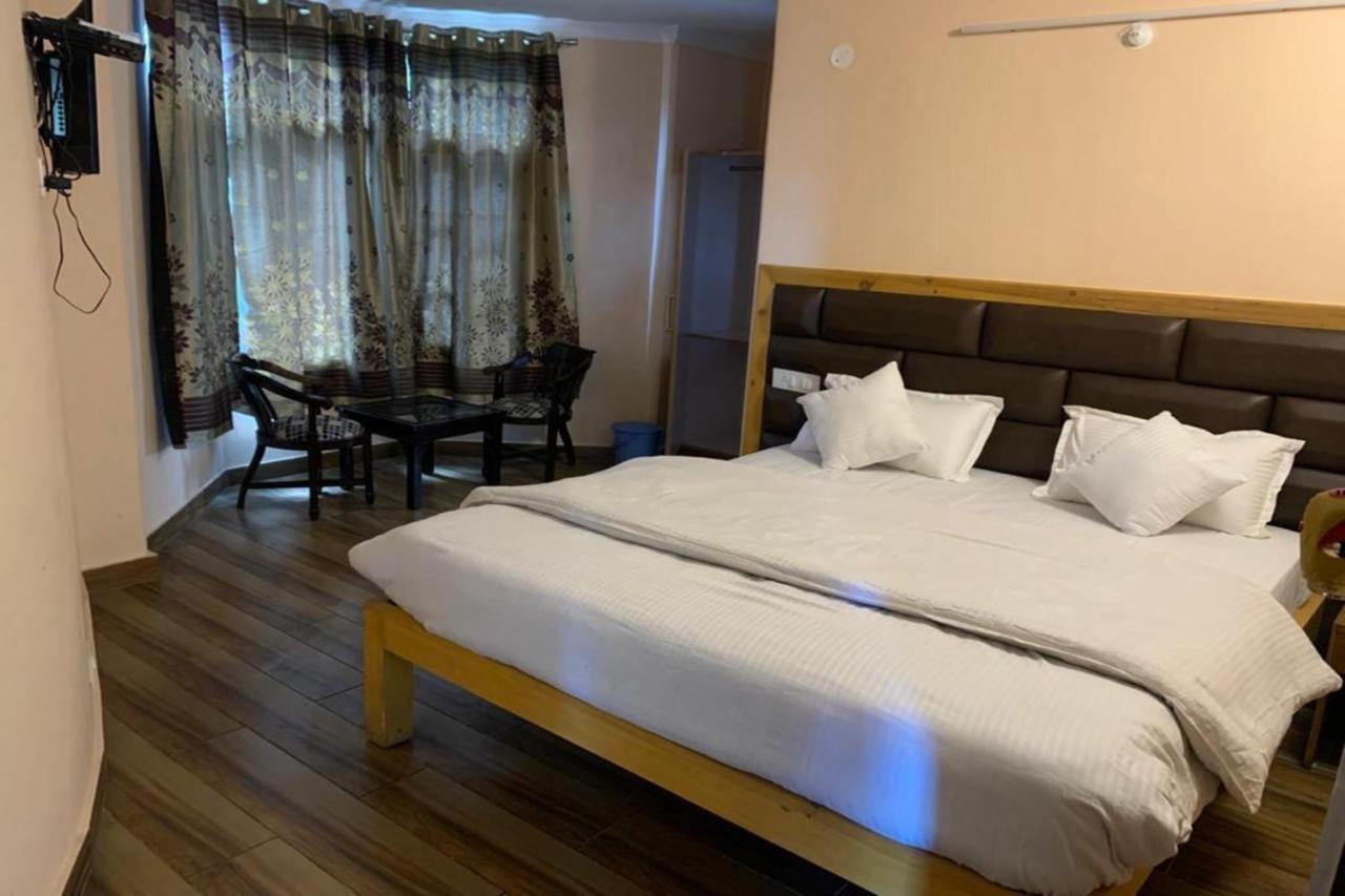 Aarika Homestay Шимла Экстерьер фото