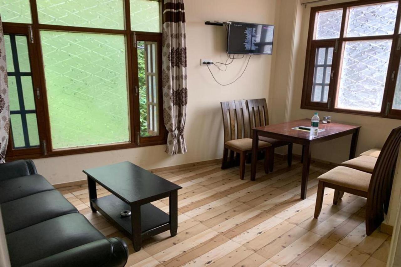 Aarika Homestay Шимла Экстерьер фото